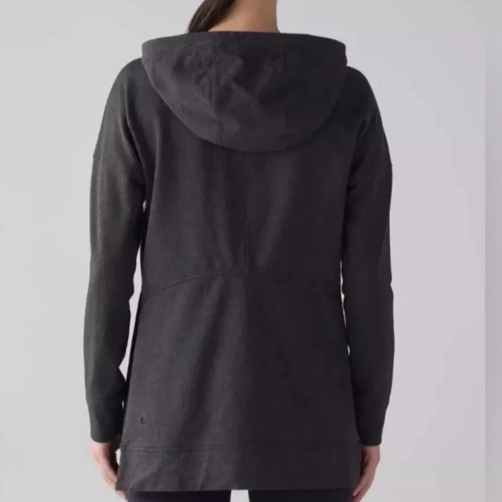 Lululemon Gray Cut Above Pullover Hoodie Size 6‎